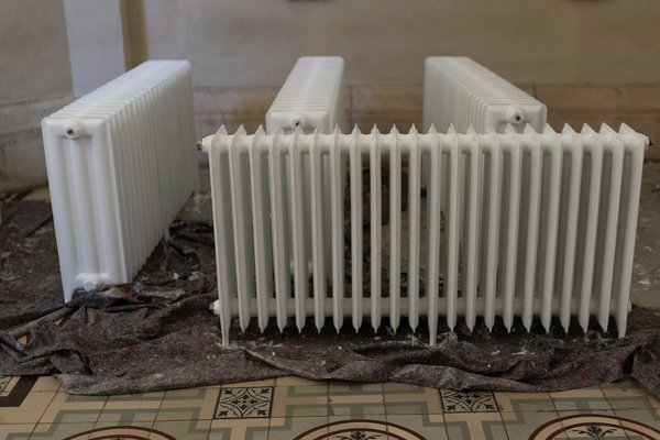 Comment procéder à la rénovation de radiateur en fonte ?